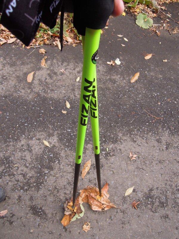 超輕好用的登山杖,Fizan三節式登山杖實測體驗