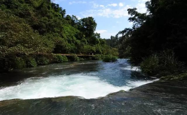 戶外知識,戶外旅程中不同路面的徒步技巧