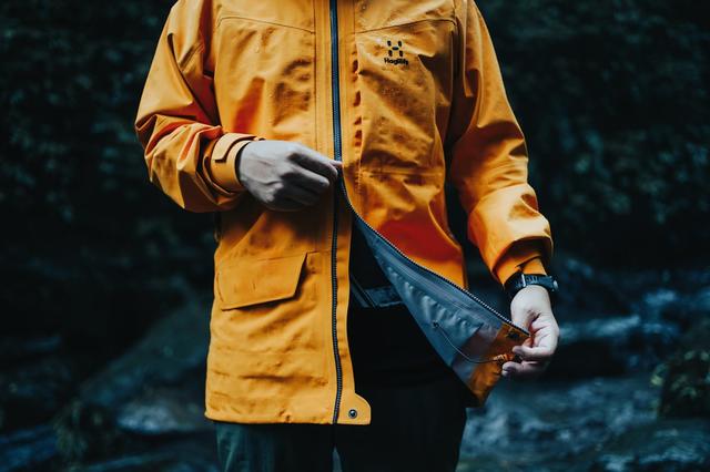 Haglofs火柴棍防風防水夾克測評,一件任何時刻穿上都好看的外套