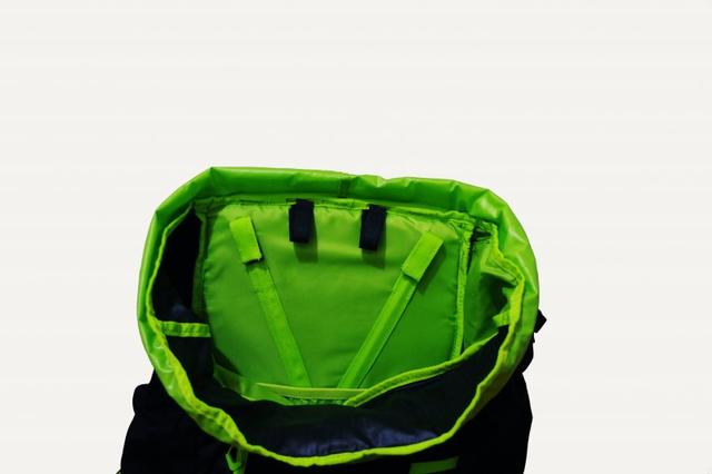 法國戶外品牌MILLET覓樂登山包開箱,超輕又能裝