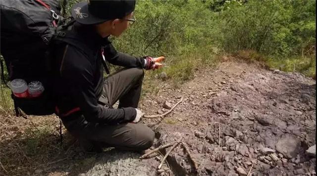 戶外知識,戶外旅程中不同路面的徒步技巧