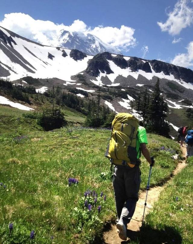 戶外背包什么牌子好,值得購買的戶外背包推薦