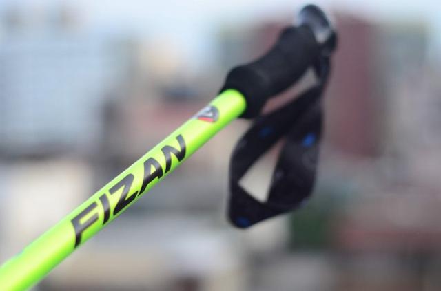 超輕好用的登山杖,Fizan三節式登山杖實測體驗