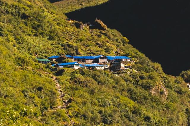 尼泊爾徒步,穿著Merrell(邁樂)徒步鞋帶我看見世界之巔