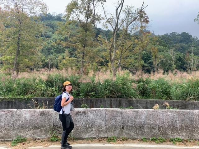 四個(gè)戶外品牌裝備實(shí)測(cè),速干T恤、速干褲、羊毛襪和保溫瓶