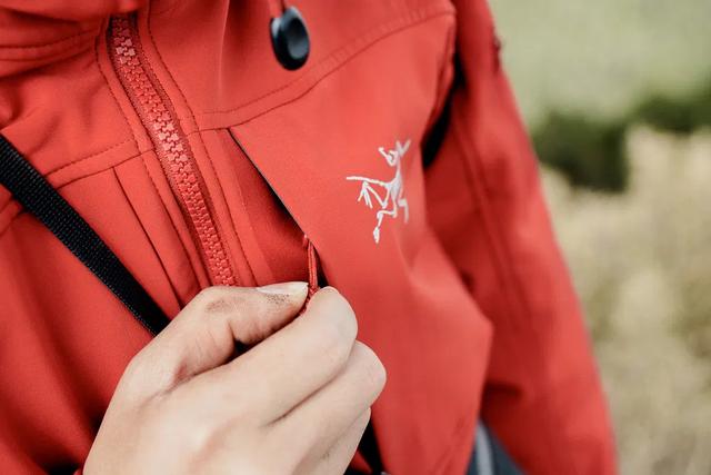 從城市到戶外,Arc'teryx始祖鳥Gamma MX軟殼外套實測