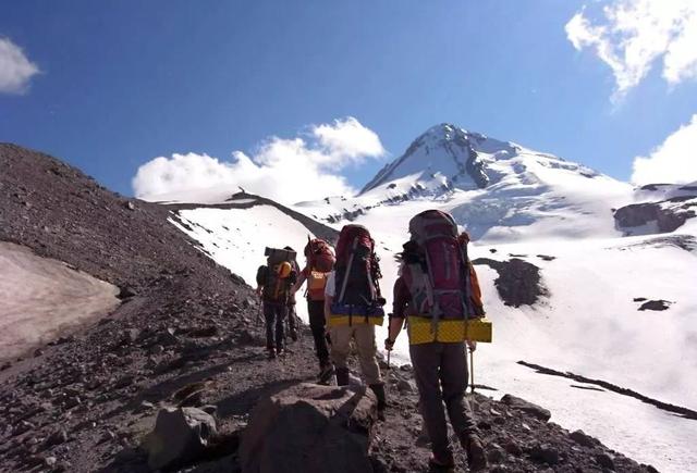 戶外背包什么牌子好,值得購買的戶外背包推薦