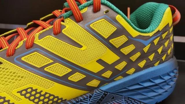 hoka one one越野跑鞋評測,雪地和污泥路面的最佳跑鞋