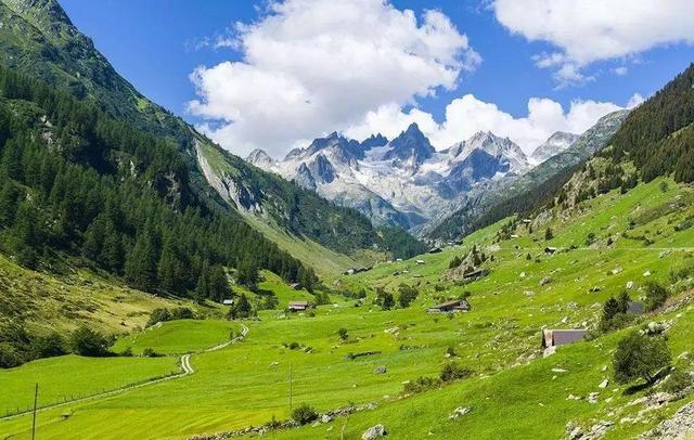 戶外知識,戶外旅程中不同路面的徒步技巧