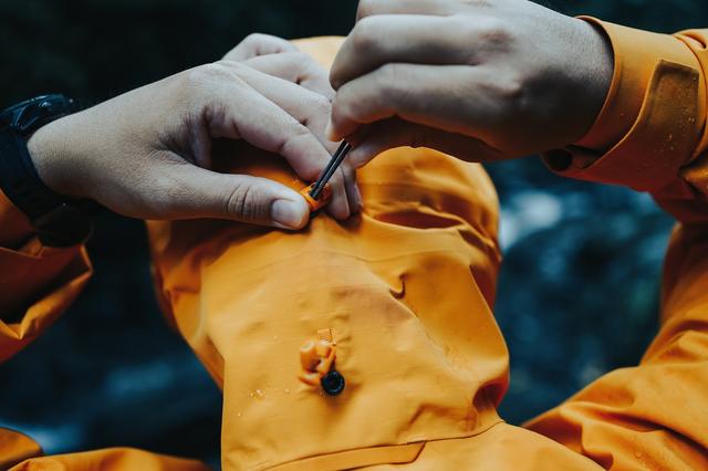 Haglofs火柴棍防風防水夾克測評,一件任何時刻穿上都好看的外套