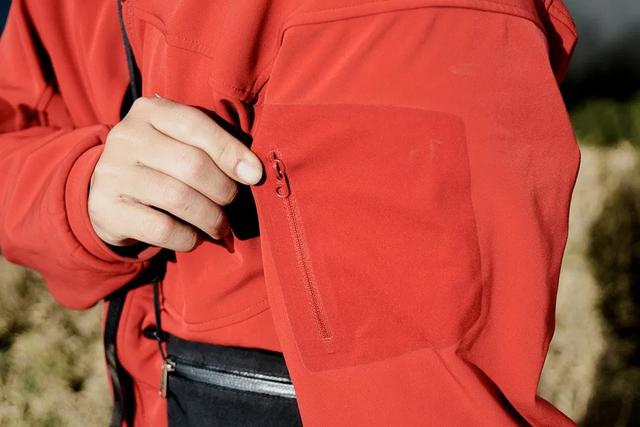 從城市到戶外,Arc'teryx始祖鳥Gamma MX軟殼外套實測