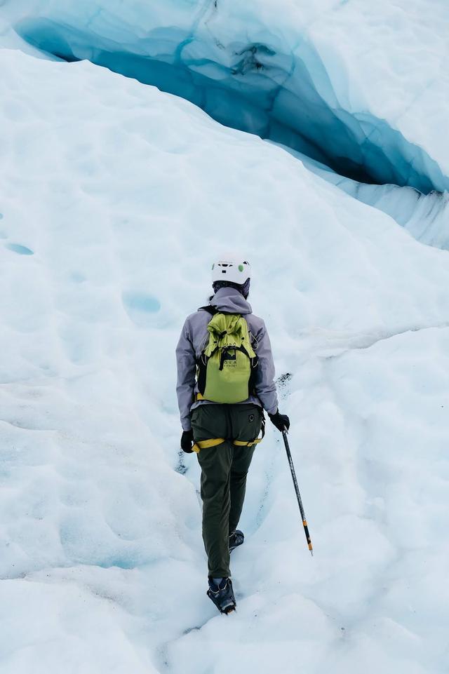 去爬山穿短褲方便還是穿長(zhǎng)褲好?分享兩款戶外速干褲