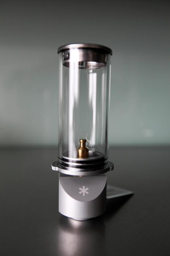 SnowPeak雪峰燃氣燈,一款戶外露營中可有可無的營地燈