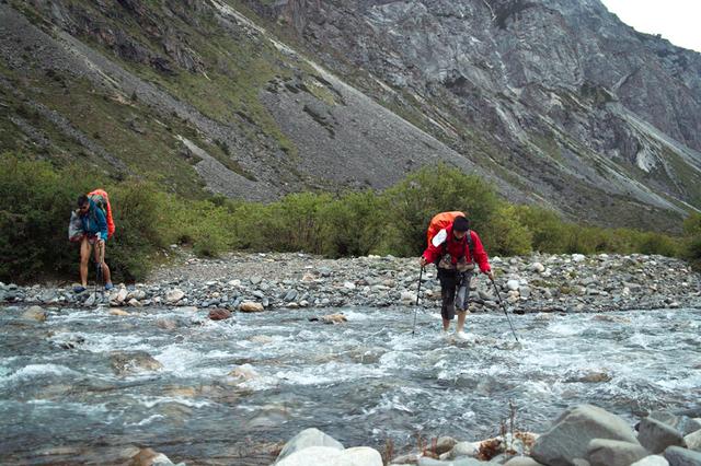 四川貢嘎山徒步穿越,一次完美穿越的徒步之旅