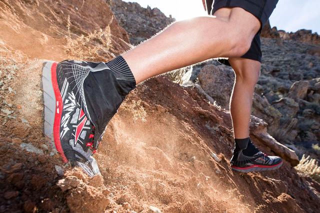 腳上起泡怎么辦,徒步愛好者必看怎樣預防和處理腳上起泡