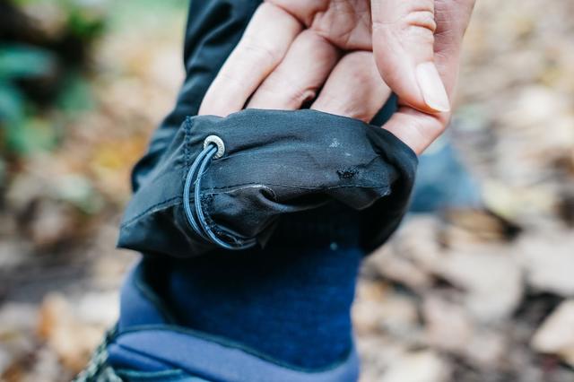 去爬山穿短褲方便還是穿長(zhǎng)褲好?分享兩款戶外速干褲