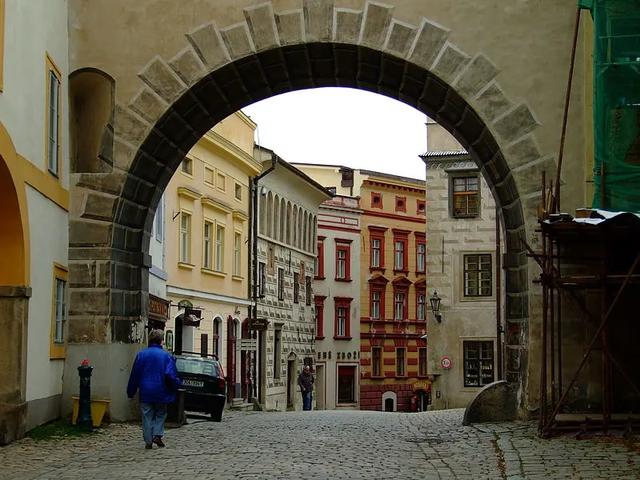 捷克自由行,克魯姆洛夫CK小鎮一日游全攻略