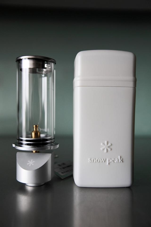 SnowPeak雪峰燃氣燈,一款戶外露營中可有可無的營地燈