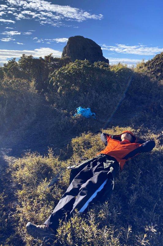 輕量登山新選擇,覓樂MILLET防潑保暖化纖棉服外套測評體驗