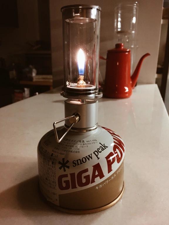 SnowPeak雪峰燃氣燈,一款戶外露營中可有可無的營地燈