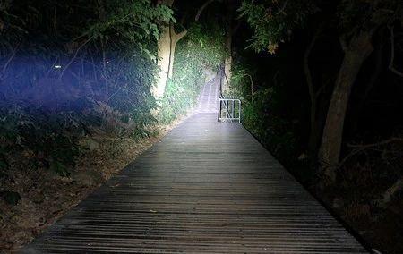 登山為什么要用頭燈?戶外頭燈這么多種,該如何選擇?