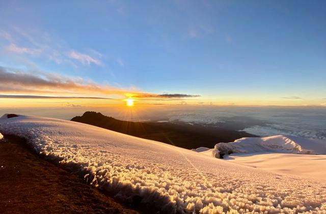 攀登非洲第一高峰,讓人向往的乞力馬扎羅山值得你來體驗