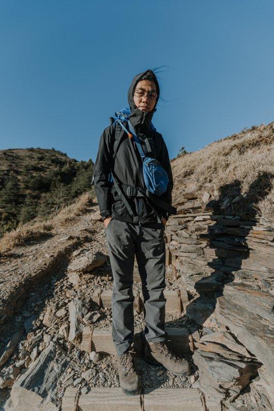 新手戶外裝備指南,實測背包、沖鋒衣、戶外鞋等必備戶外用品