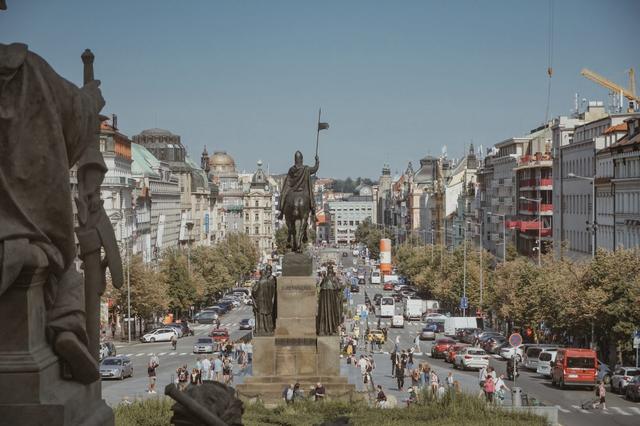 捷克去哪玩?東歐必訪千塔之城、金色布拉格自由行攻略