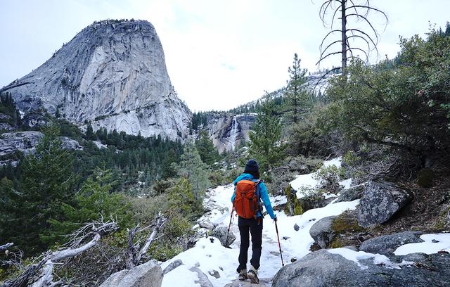 美國優勝美地的冰雪冒險,背上Mystery Ranch神秘牧場背包一起出發