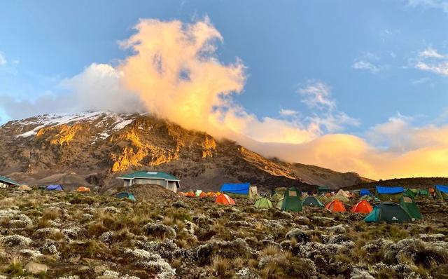 攀登非洲第一高峰,讓人向往的乞力馬扎羅山值得你來體驗