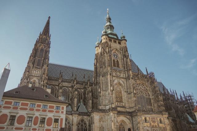 捷克去哪玩?東歐必訪千塔之城、金色布拉格自由行攻略