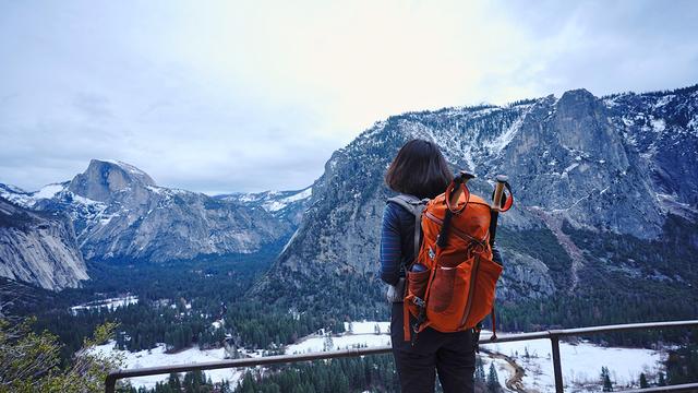 美國優勝美地的冰雪冒險,背上Mystery Ranch神秘牧場背包一起出發