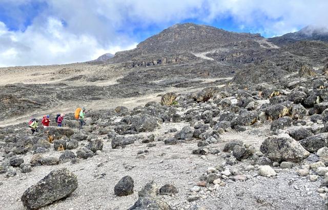 攀登非洲第一高峰,讓人向往的乞力馬扎羅山值得你來體驗