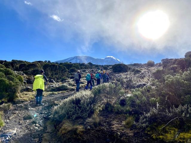 攀登非洲第一高峰,讓人向往的乞力馬扎羅山值得你來體驗