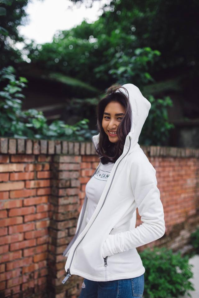 忽冷忽熱的天氣,怎能沒有這款Houdini北歐系品牌外套?