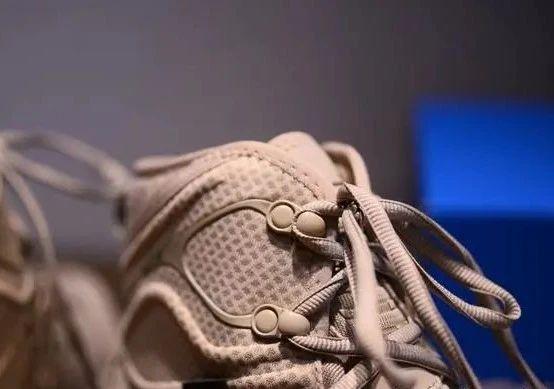 戶外鞋很土?開箱看看這雙Hoka one one好不好看