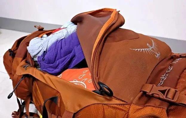 登山背包選購指南,為什么你的登山包怎么背都不舒服?