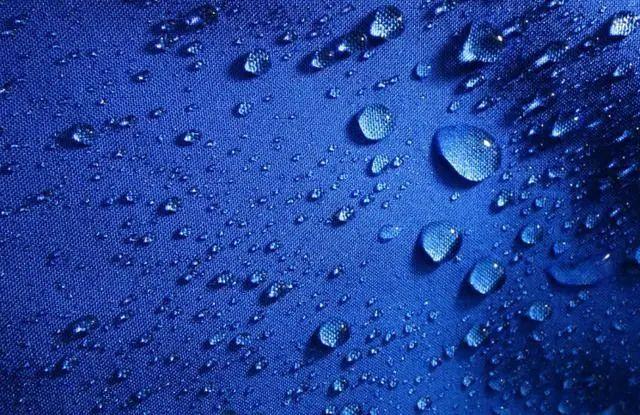 戶外鞋很土?開箱看看這雙Hoka one one好不好看