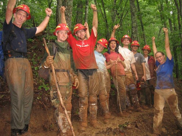 全長(zhǎng)3500公里沿途經(jīng)過(guò)105個(gè)城鎮(zhèn),荒野求生者的阿帕拉契亞小徑