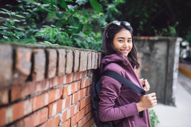 忽冷忽熱的天氣,怎能沒有這款Houdini北歐系品牌外套?