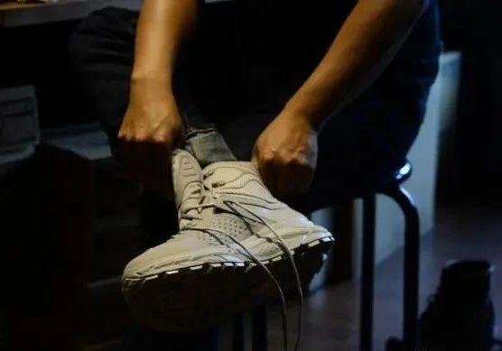 戶外鞋很土?開箱看看這雙Hoka one one好不好看