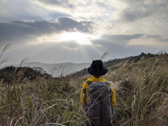 戶外裝備,登山裝備毛帽、防曬帽、頭巾、手套的重要性