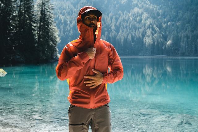 歐洲人不撐傘的秘密,MAMMUT(猛犸象)這8款外套太正了