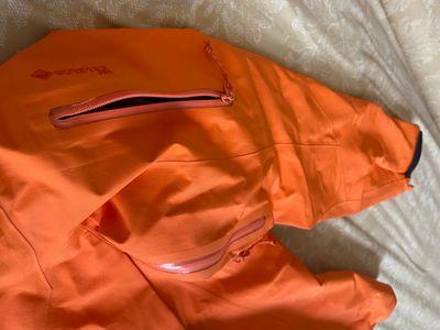 穿它就對了,始祖鳥Arc’teryx Alpha SV硬殼沖鋒衣實測