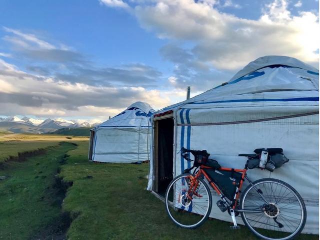 新疆獨庫公路騎行攻略,來一場說走就走的旅行