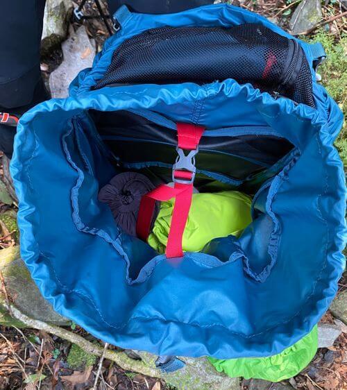 登山背包推薦,去年買的Osprey登山包使用心得分享