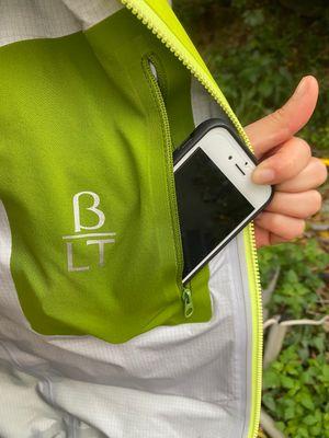 始祖鳥沖鋒衣,超輕量外套Arc’teryx Beta LT實穿心得分享