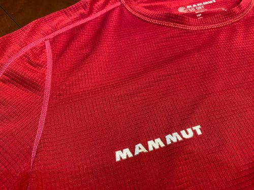 登山底層排汗衣選擇攻略,大家登山都穿什么排汗內(nèi)衣?