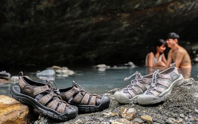 玩出不一樣的戶外,露營必備用品Keen涼鞋實測