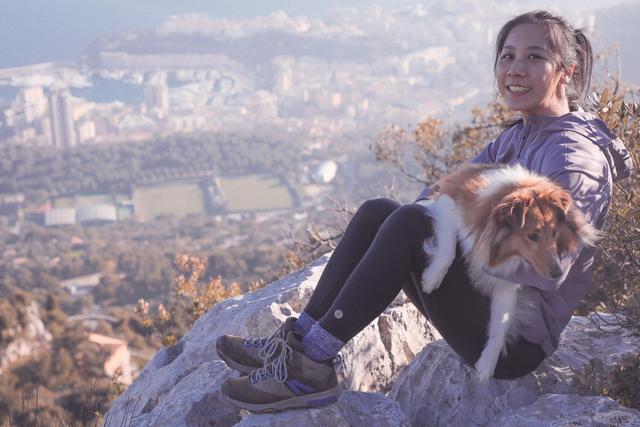 穿著Merrel(邁樂)戶外鞋陪著我上山下海,一雙即能滿足旅途上不同需求